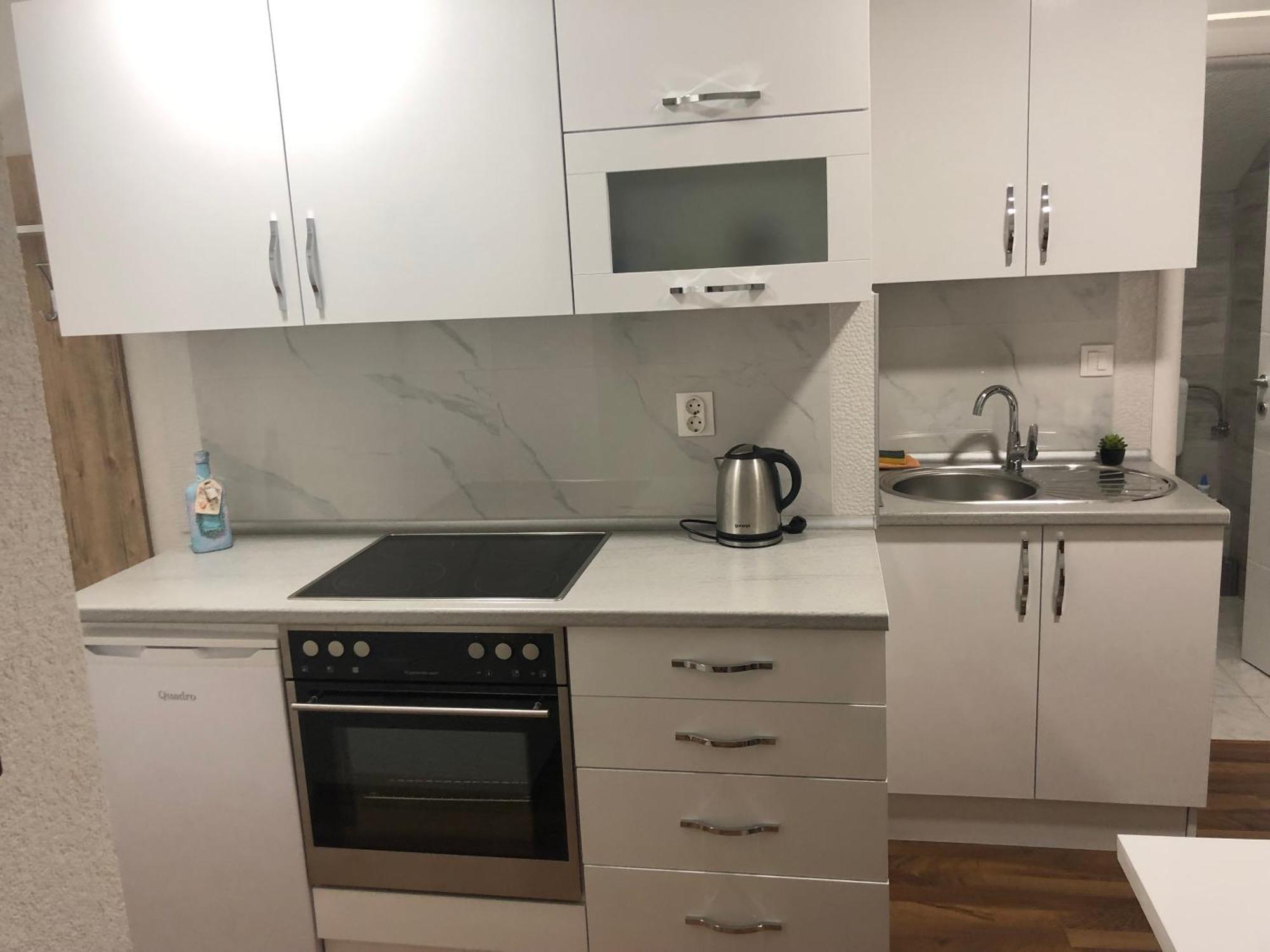 Apartmani Kaic ليفنو الغرفة الصورة